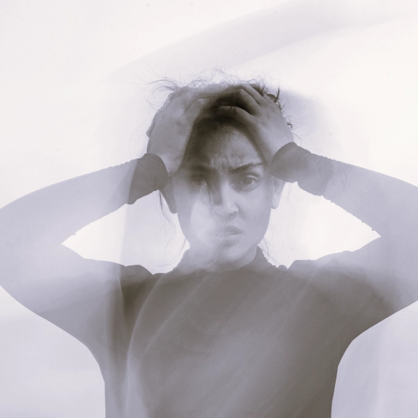 Femme dans un brouillard mental