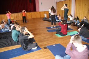 Séance Do In avec des adolescents